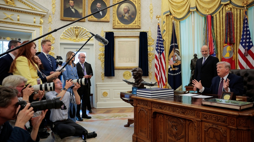 Ông Trump: Người Mỹ thiếu kiên nhẫn để “kiểm soát dầu mỏ” Iran